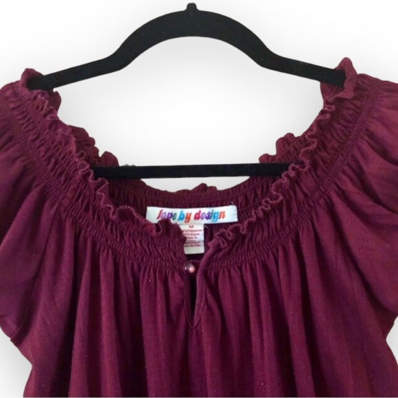 Love by Design Maroon Gathered Keyhole Peasant Top - Picture 3 of 5